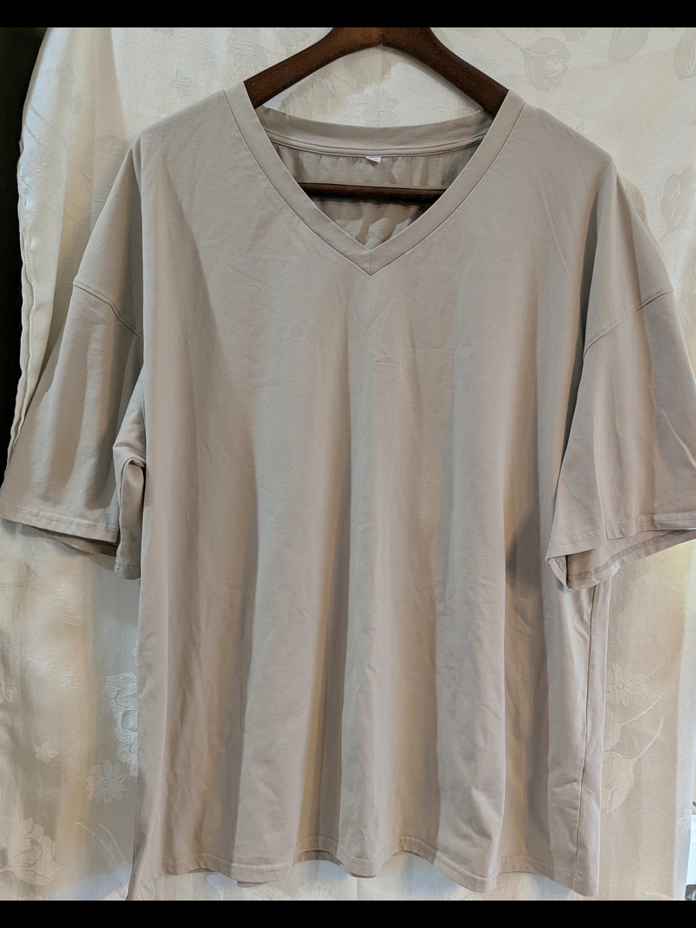 Men's V-Neck Short Sleeve Shirt - Tan